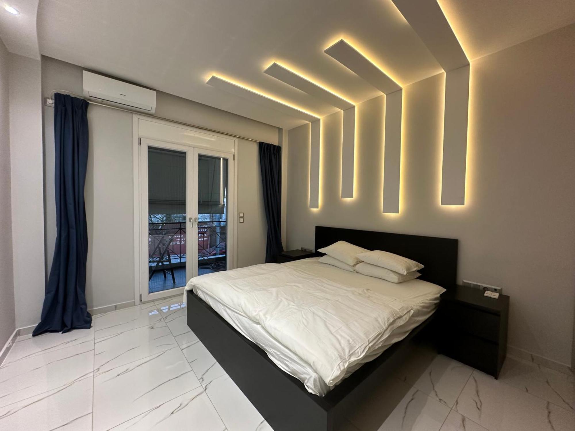 Warm And Modern Brand New Apartment 피레아스 외부 사진